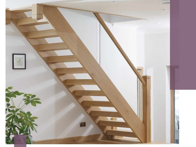 Изготовление деревянных лестниц под ключ в Алексеевке для дома