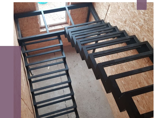 Демонтаж лестниц на металлокаркасе в Алексеевке от 7289 руб. за м²