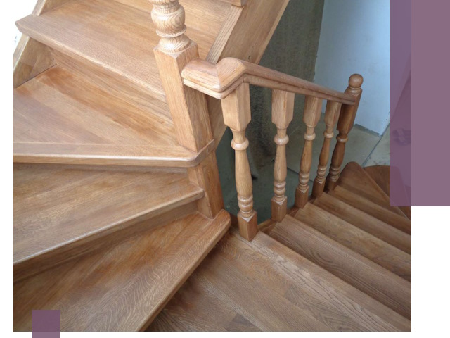 Дубовые лестницы под ключ в Алексеевке: изготовление и монтаж