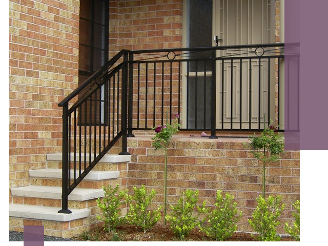 Уличные перила из металла под ключ в Алексеевке