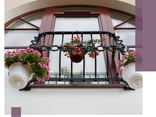 Изготовление и монтаж французских балконов в Алексеевке