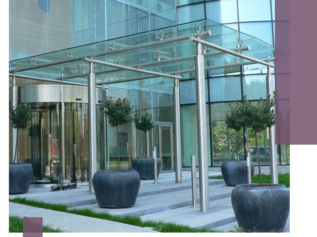 Навесы из стекла на заказ в Алексеевке — монтаж и установка