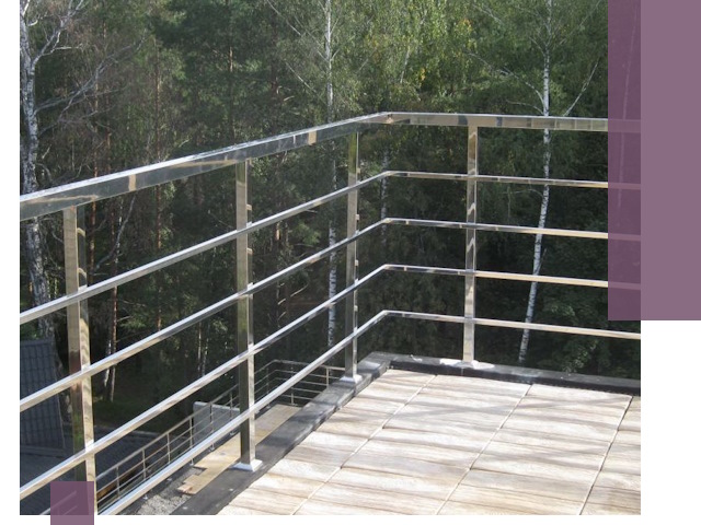 Парапеты из нержавеющей стали в Алексеевке — изготовление и монтаж