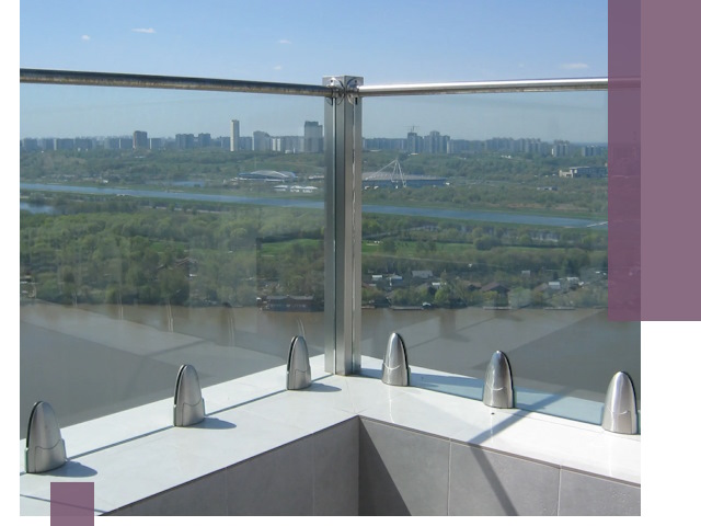 Стеклянные парапеты премиум класса в Алексеевке для домов и бизнесов